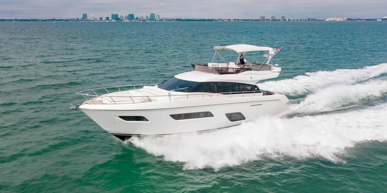 Ferretti Yachts 550