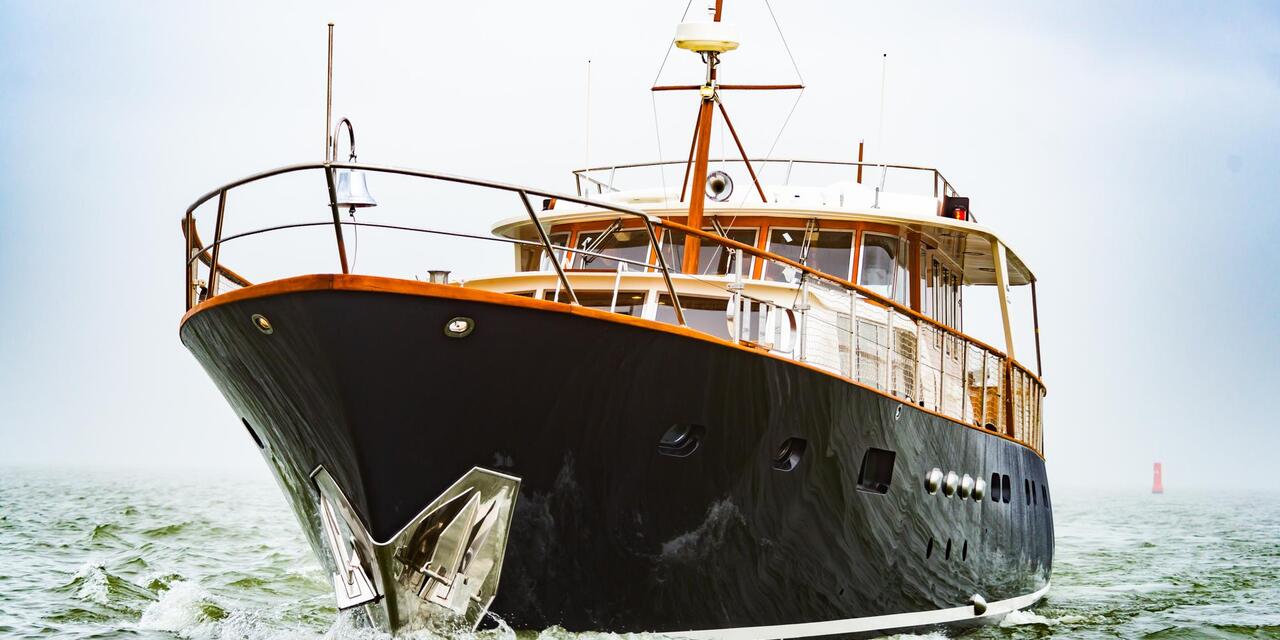 Feadship Riva Caravelle