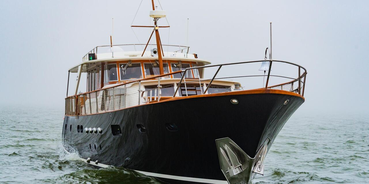 Feadship Riva Caravelle