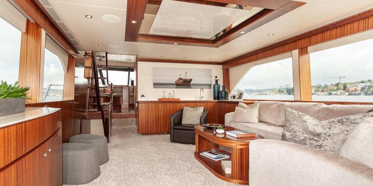 Ocean Alexander Pilothouse