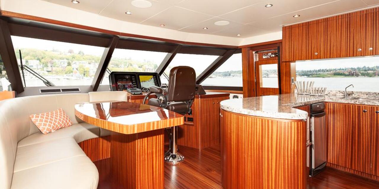 Ocean Alexander Pilothouse