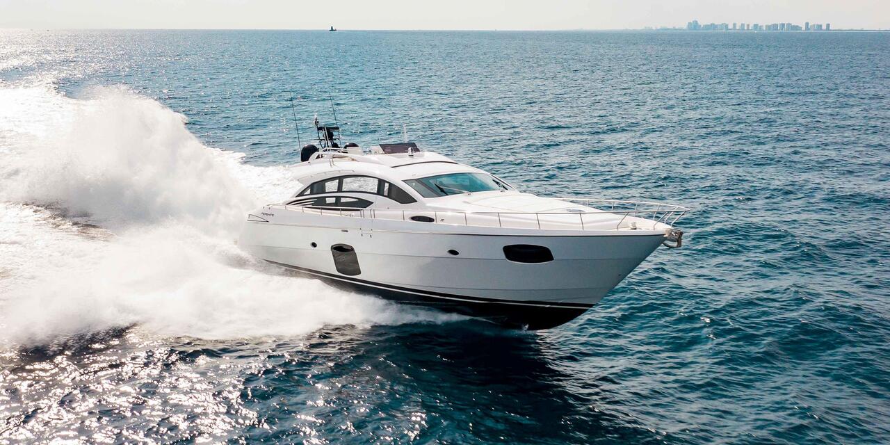 Pershing 74