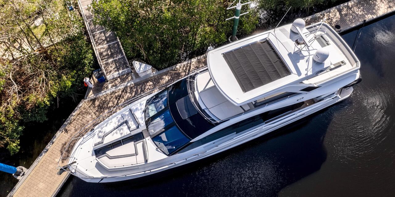 Galeon 640 Fly