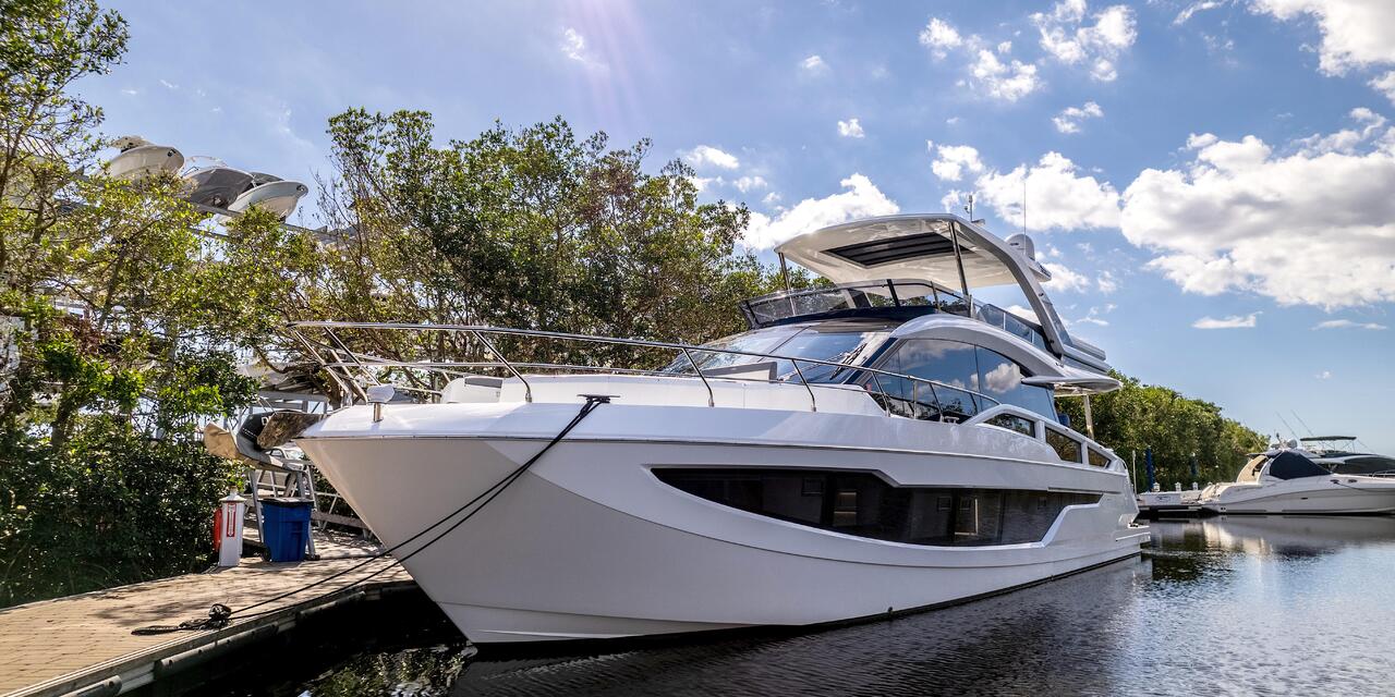 Galeon 640 Fly