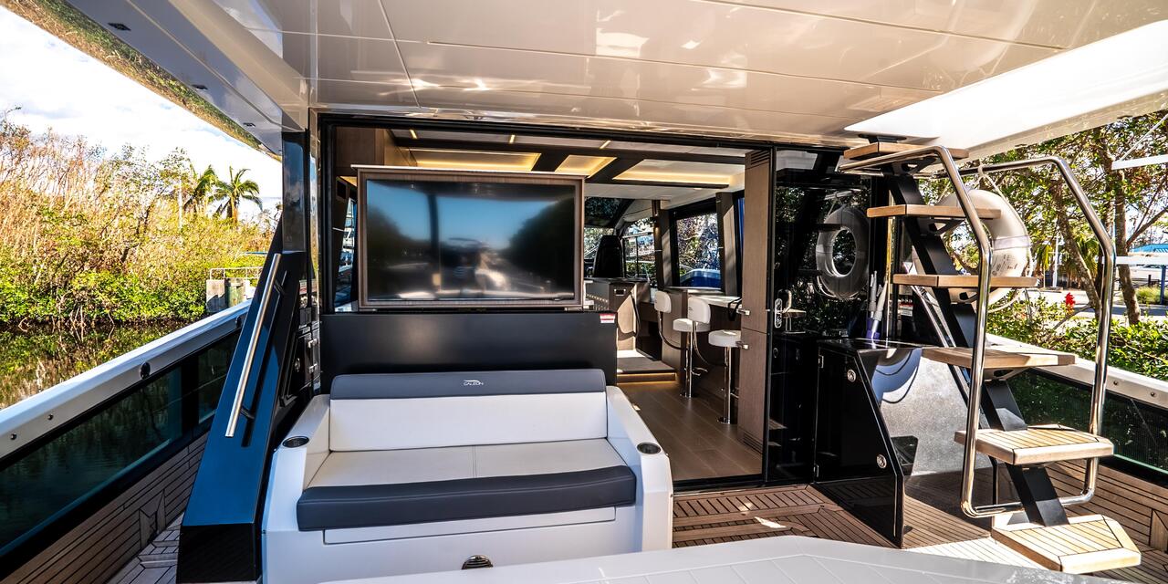 Galeon 640 Fly