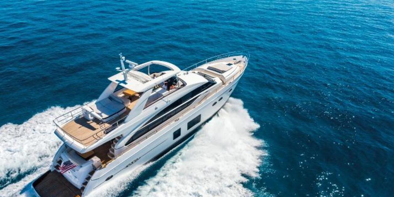 Princess Flybridge 82 Motor Yacht