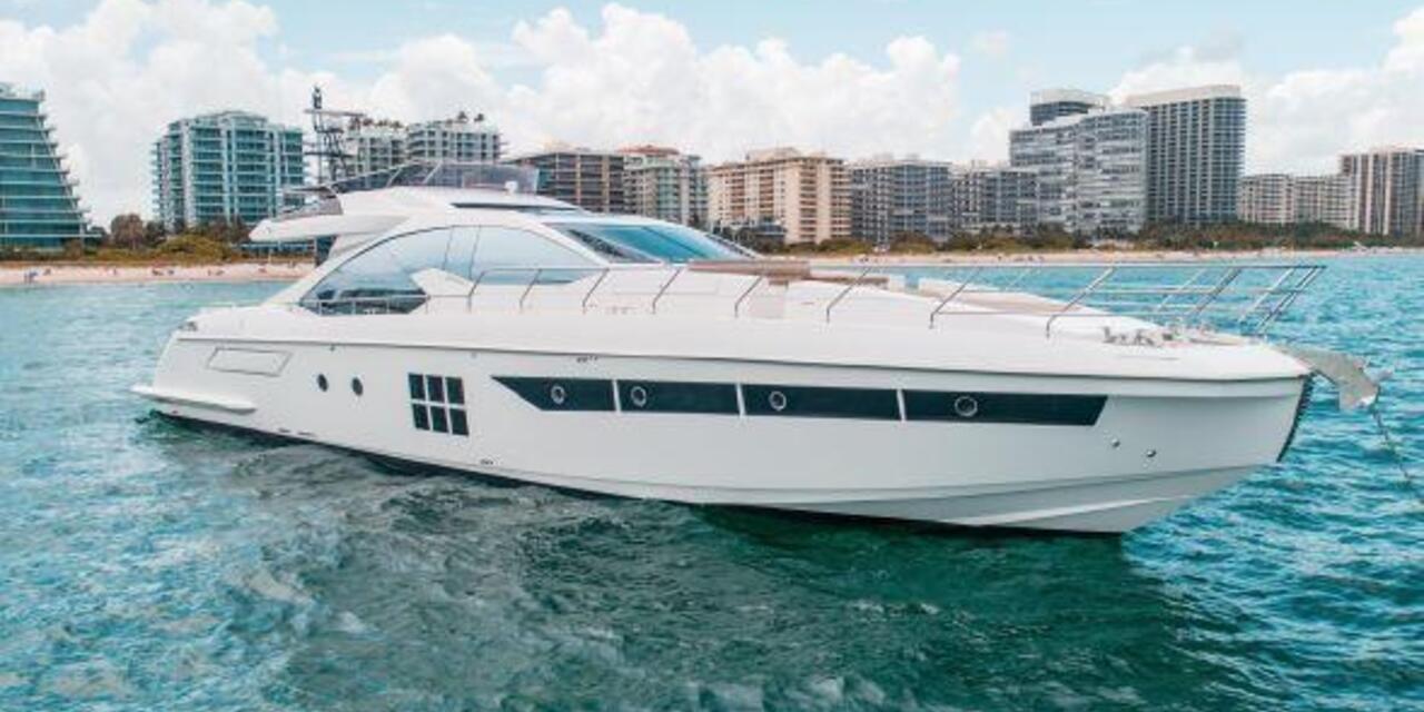 Azimut 77S