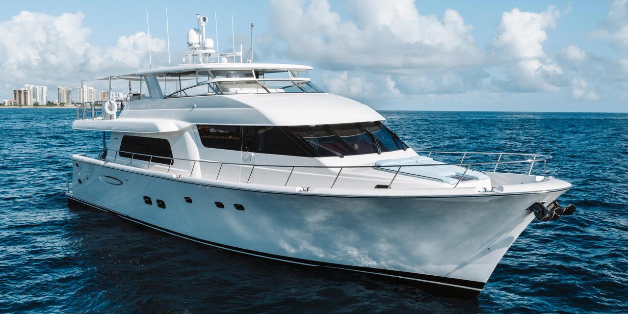 Pacific Mariner Motor Yacht