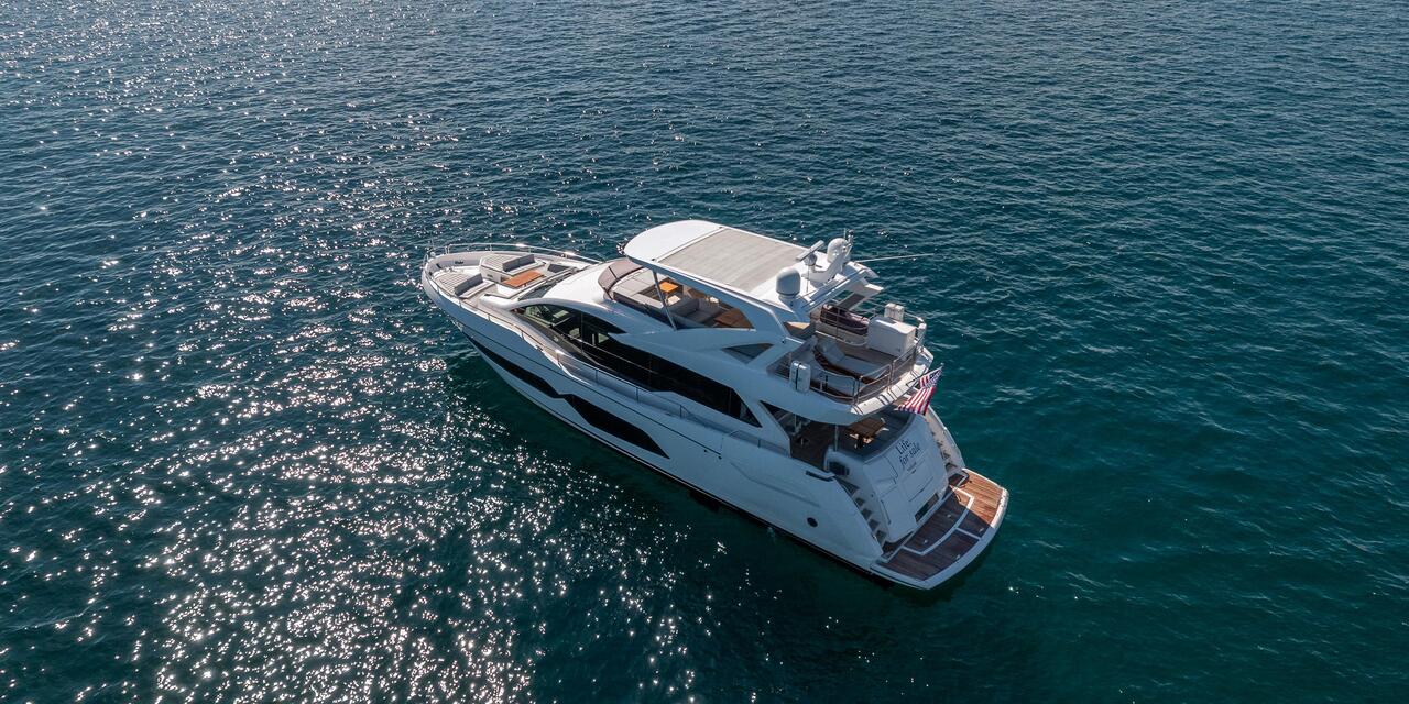 Sunseeker 76 Yacht