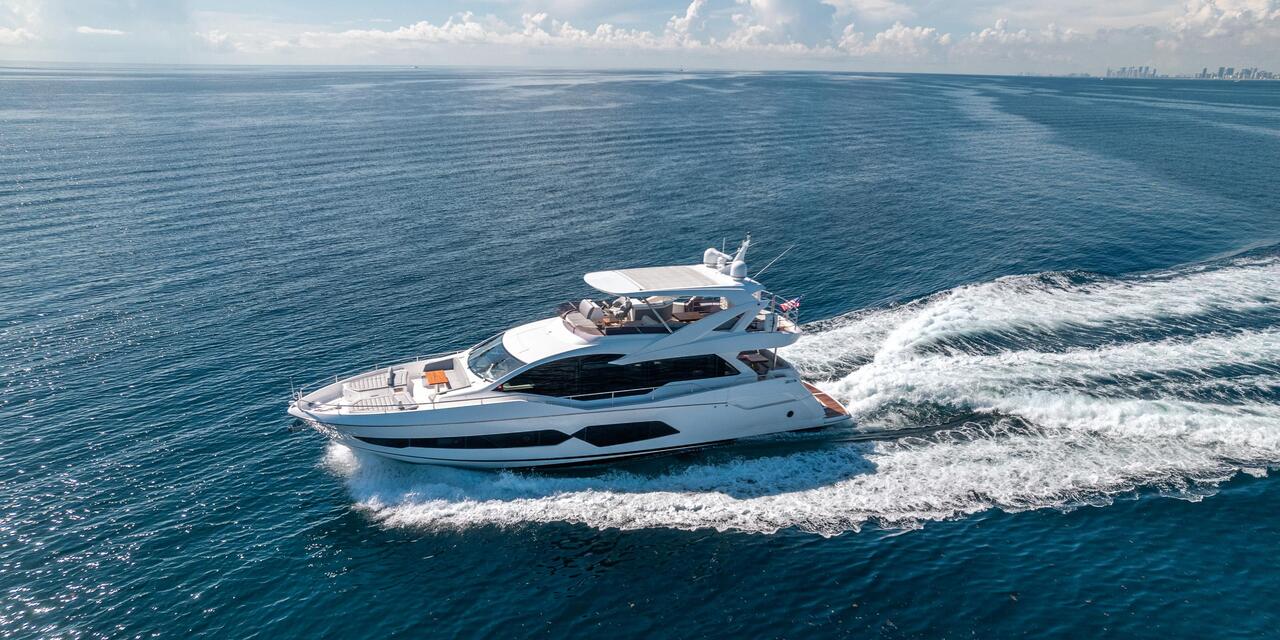 Sunseeker 76 Yacht