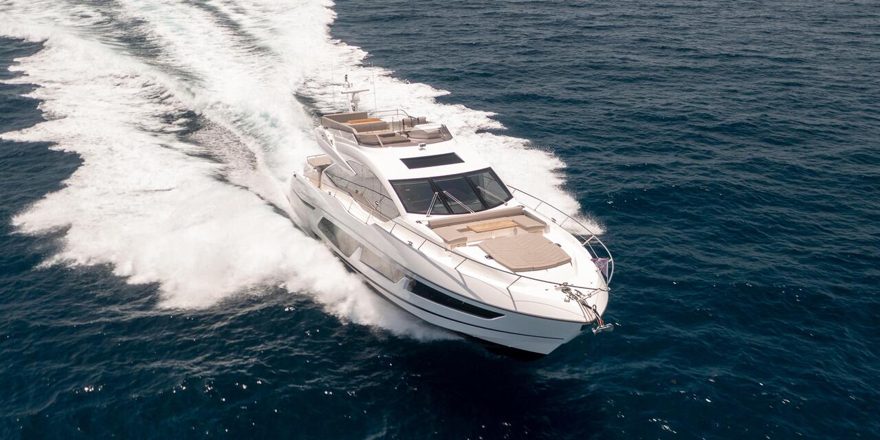 Sunseeker 74 Sport Yacht