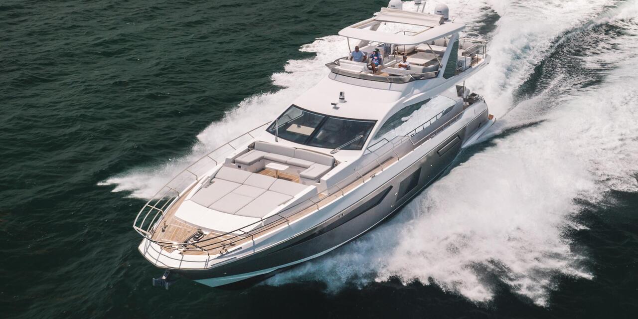 Azimut 72 FLY