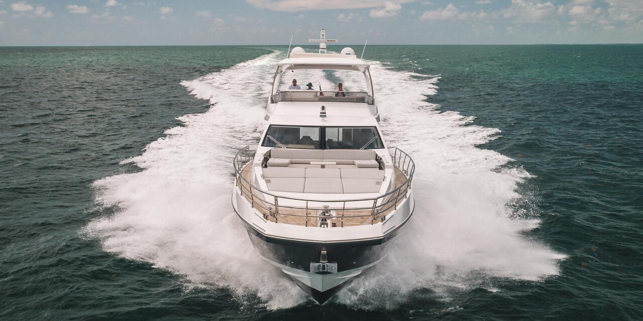 Azimut 72 FLY