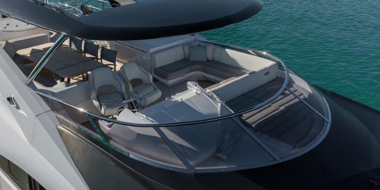 Sunseeker 86 Yacht