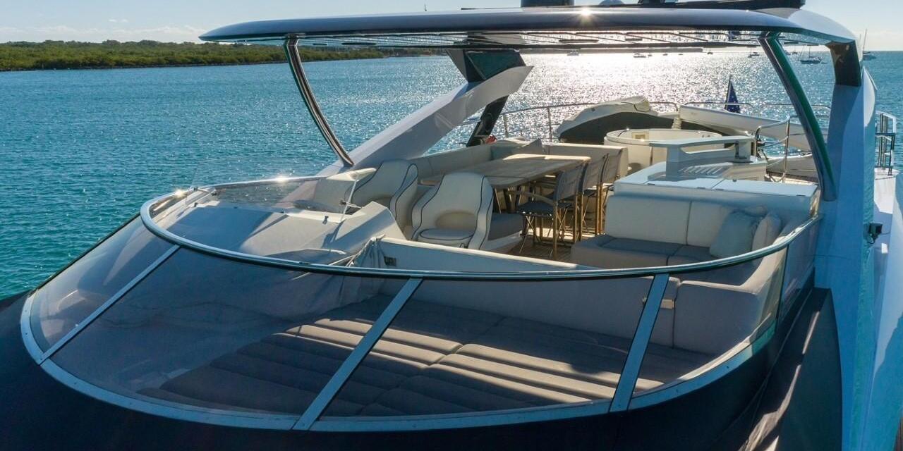 Sunseeker 86 Yacht