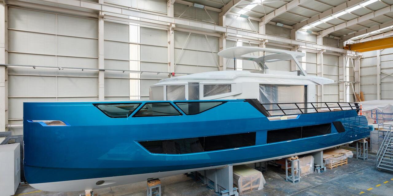 Sarp Yachts XSR 85 HYBRID