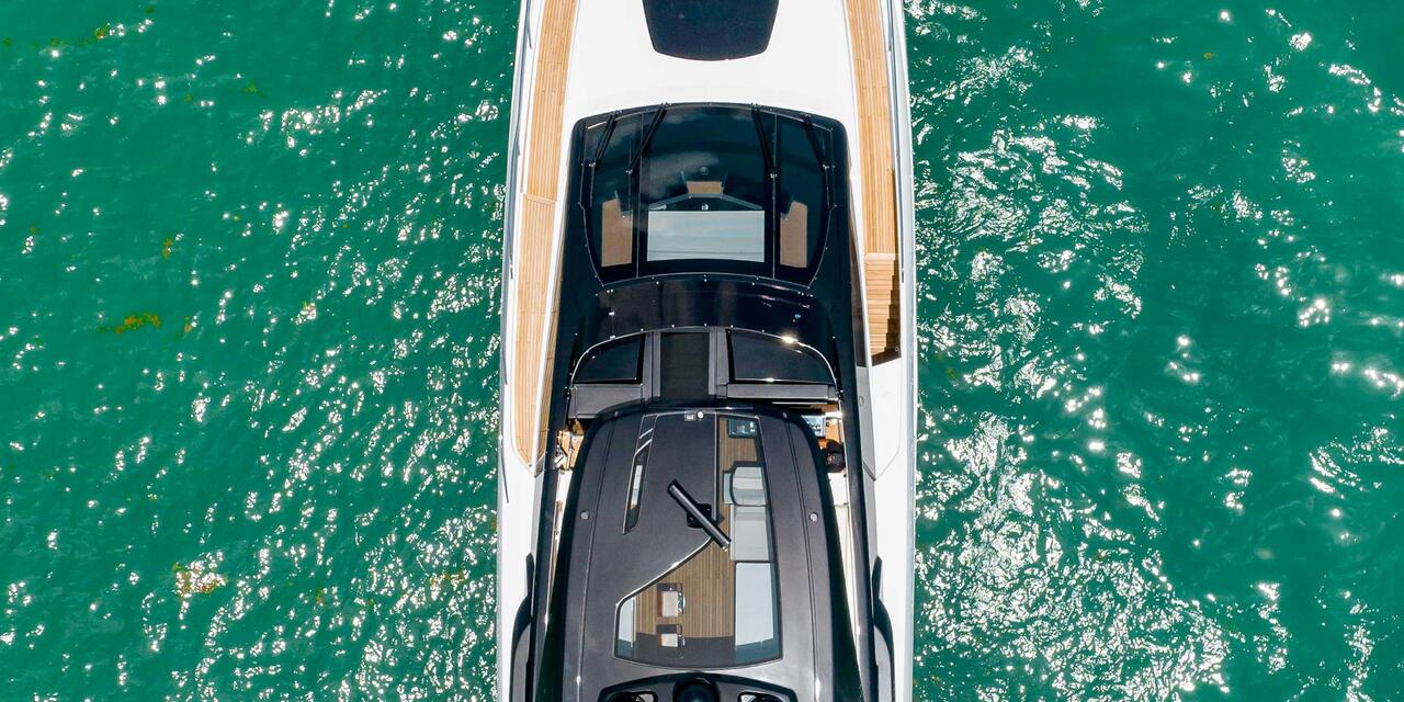 Riva 90' Argo