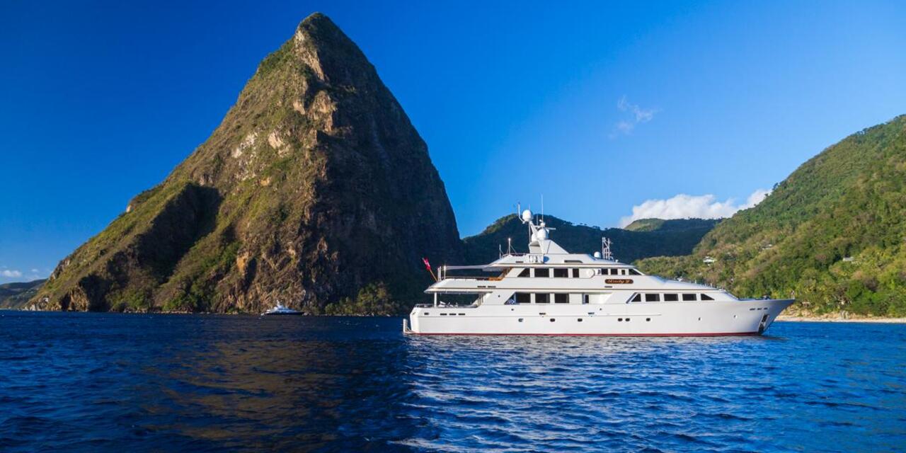 Palmer Johnson Motor Yacht