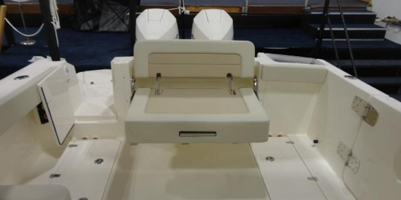 Boston Whaler 280 Vantage