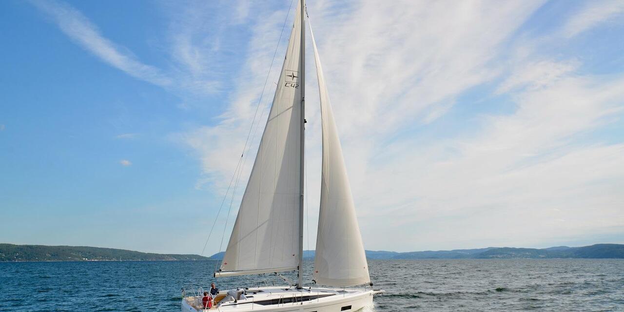 Bavaria C42